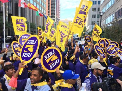 32bj seiu - We seek Organizers to engage with workers and run impactful campaigns. As a 32BJ Organizer, you will be part of a team of staff and members who support workers in their fight to form a union in their workplace. Organizers report to an Organizing Team Leader or Lead Organizer. Charlotte, NC; NY; NJ; PA; CT: DC: MA: FL. Salary: $54,789 – $77,975.